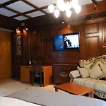 Kevin's 101 - Tirane, Albania Apartmán