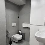 Kevin's 101 - Tirane, Albania Apartmán *