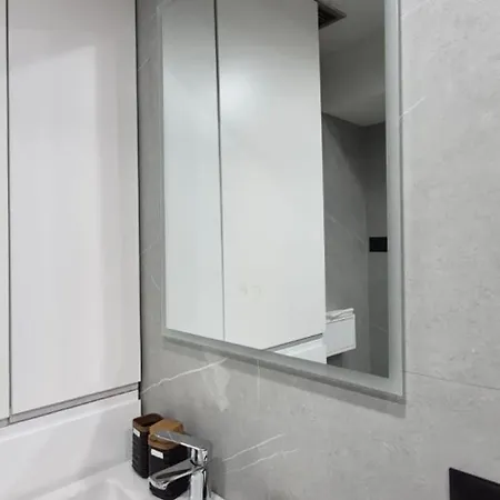 Apartamento Kevin's 101 - Tirane, Albania Tirana