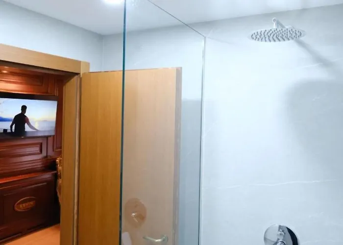 Apartman Kevin's 101 - Tirane, Albania Tirana