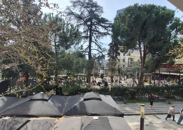 Kevin's 101 - Tirane, Albania